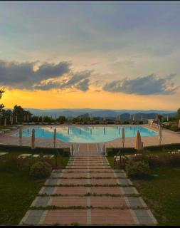 Villa Labor - - 9