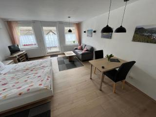 Ferienwohnungen und Appartements - Haus Budinger 4D EHR - Alf - 3