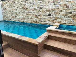 HOTEL CALIFORNIA - 4