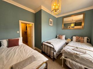 The Pickwick House 2 bedroom free parking - Bath - 4