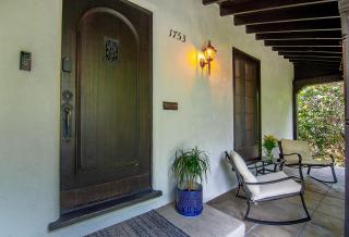 Beautiful Large 3 Bedroom 2 Bath Plus Pool and Jacuzzi - Los Ángeles - 8