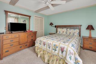 Olive Way 106 - East End - 3