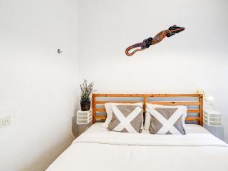 Espalter Onyx by Hello Homes Sitges - 1