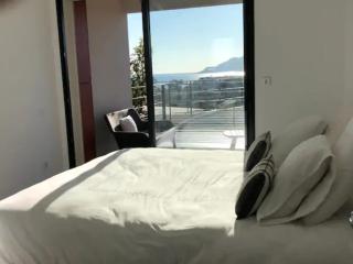 B002 - Superbe appartement avec Vue Mer et Piscine - Cannes - 3