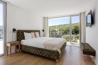 JOIVY Exquisite villa w Pool & Parking - - 6