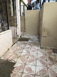 Casa térrea e ampla próximo a praia de Amaralina acesso a cadeirante e pets - Salvador - 4