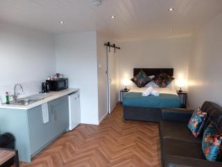 OAKWOOD GLAMPING Mourne Mountains - Moyad - 6