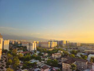 2 room apartment with mountain view, near metro and shopping mall - Almaty - 8