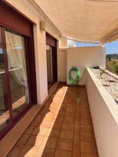 Elegant Apartment in Benahavís with Shared Pool, 100 m² - 4