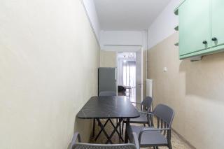 Classic 2BD Apartment - Athens - 4