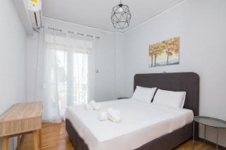 Classic 2BD Apartment - Athens - 8