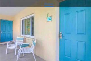 Malyn 122, Waterfront condo, few blocks to beach - St Pete Beach - 1