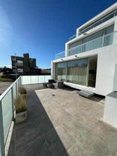 Departamento de lujo en Puerto Madryn a 1 cuadra del mar. - Puerto Madryn - 4