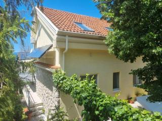 Apartment in Njivice/Insel Krk 33553 - Njivice - 9