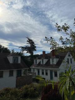 Historic Coast Guard House and Cottages - Point Arena - 5