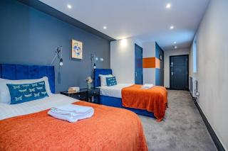 Three bedroom Flat 2 Bathrooms I Super Central locationI Next to Brighton Beach - Brighton & Hove - 0