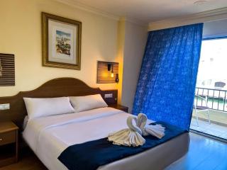 Hotel Portofino by InsideHome - Empuriabrava - 8