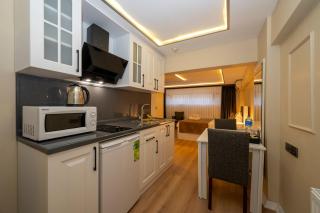 Aiza Suites - 1