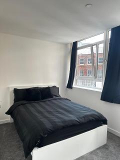 Stylish Central Retreat - Sheffield - 5