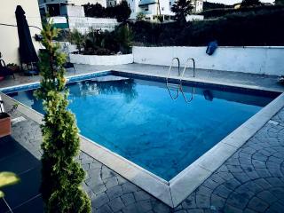 Impeccable 3-Bed Villa in Nicosia - Pano Lakatamia - 2
