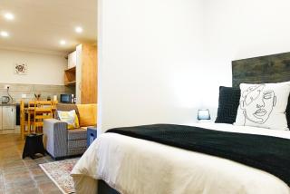 Olive Tree Studio Apartment - Harrismith - 2