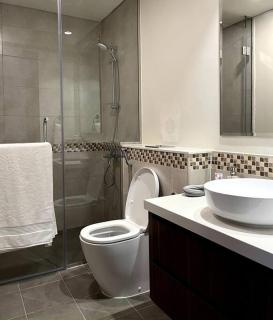Apartment- 12 mins walking Dubai mall Burj Khalifa - Dubai - 4