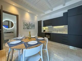 Como - Magic Garden House - Lake View - Como - 8