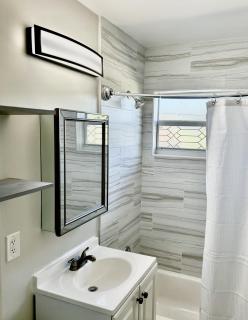 Perfect remote work spot! Close to everything! - West Palm Beach - 8