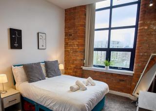 The Amber Suite - 8