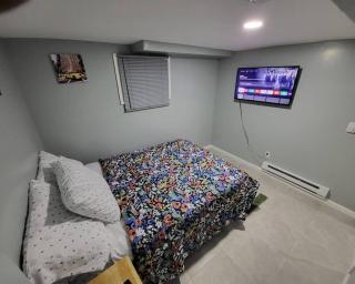 Homely 3 Bedroom unit - Newark - 7