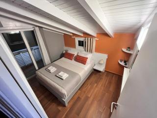 Colorful House (Attic) - Kremasti - 4