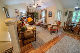 Sasquatch Lode CD Sleeps 22 - Gatlinburg - 3