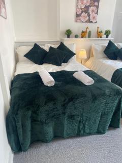 Russell Square Private Rooms - London - 2