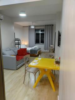 Studio novíssimo primeira quadra praia em Copacabana - Rio de Janeiro - 0