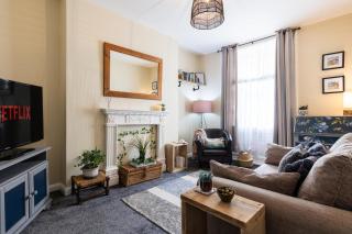 Castle Bay Apartment - Scarborough - 0