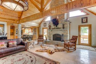 Hornersville Vacation Rental with Private Pond! - - 4