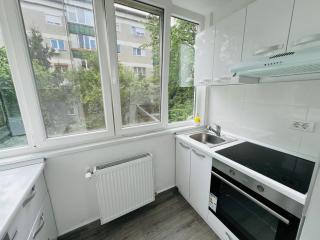 The White Pearl Apartment - Oradea - 2