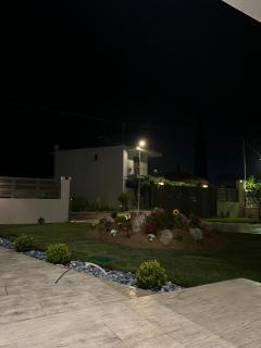 Cozy Home - Gastoúni - 9