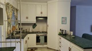 Makamati Beach Cottage - 1