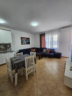 Orkidea Apartments - Golem - 0