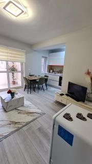 Dei Cozy Apartment - 3