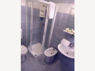 Comfort and relax by the pool - Beahost Rentals - Bibione - 4