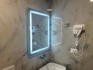 Agimi Hotel - Ksamil - 4