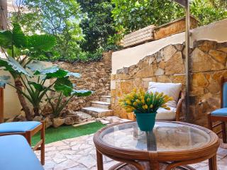 Zen Garden, 600m from Acropolis Museum - 4