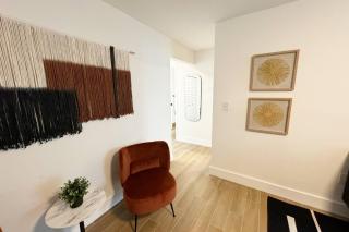 Urban Elegance: Trendy Modern Apartment in Wynwood - Miami - 1