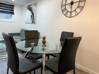 Luxuria, Unique en ville - 6