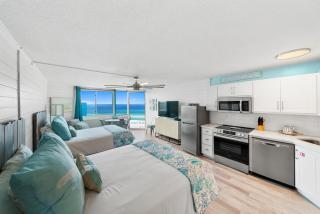 Sea the Gulf - Top of the Gulf 809 - Beach Front Resort - Ocean View FREE BEACH CHAIR SERVICE - Panama City Beach - 0