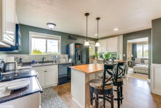 Family Spokane Valley Home with Patio and Gas Grill! - Spokane Valley - 5