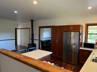 The Cottage on Stokers - - 2