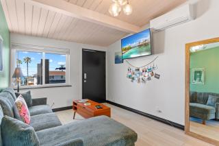 Fresh New Listing Oside Palms Day In Paradise - Oceanside - 6